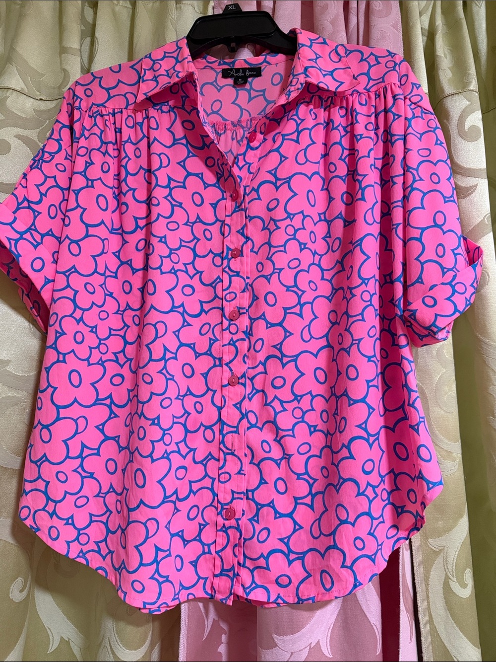 Antilia Femme Pink & Blue Floral Button-Front Blouse